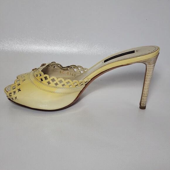 Louis Vuitton Yellow Patent Monogram Mule Heels Sz 35.5 EU / US 5.5 Italy - Picture 10 of 16